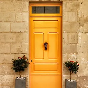 Valletta Central Suites Βαλέτα