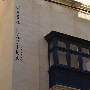Casa Lapira Pensiune